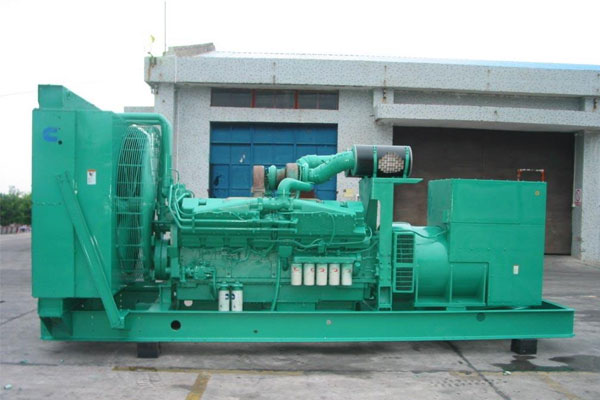 峄城工厂发电机应急发电时如何更准确地检查发电机状态?